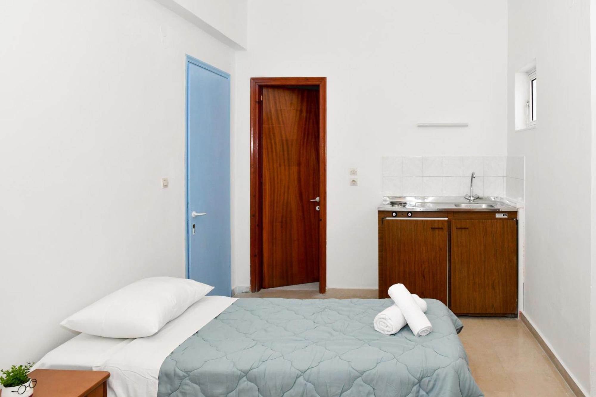Apartments4you Ll *